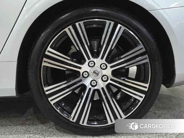 Volvo S90 id 3522899 из Кореи 11