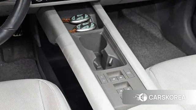 Hyundai Ionic 6 id 3366319 из Кореи 11