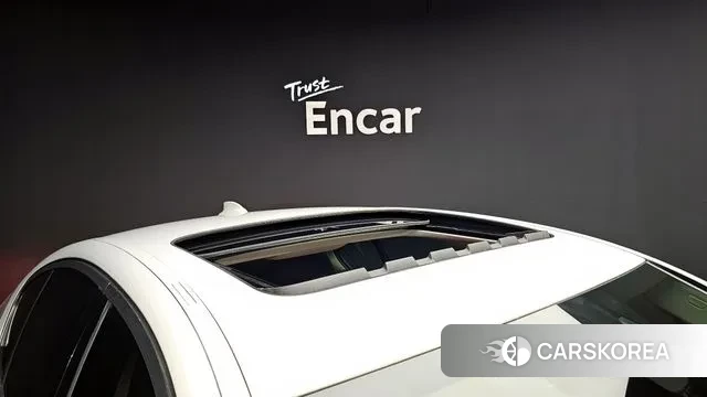 BMW 5 Series (G30) id 3505491 из Кореи 11