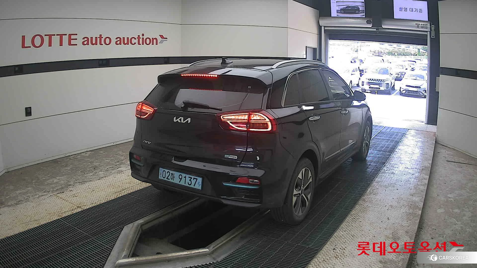 Kia Niro EV id 4902345 из Кореи 11