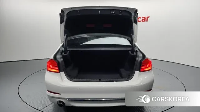 BMW 5 Series (G30) id 3449551 из Кореи 11