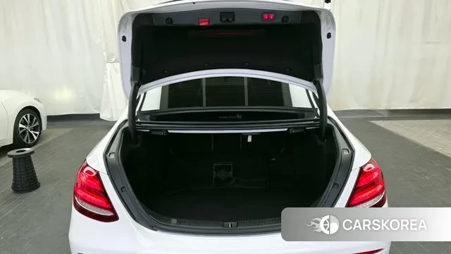 Mercedes-Benz E-Class W213 id 3661309 из Кореи 11