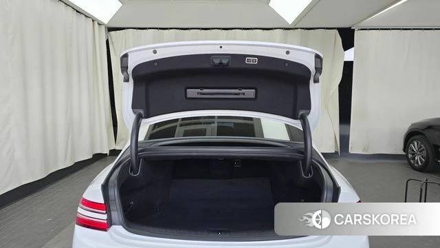 Genesis G80 (RG3) id 3828125 из Кореи 11