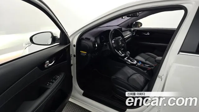 Kia Come New K3 id 2525972 из Кореи 11