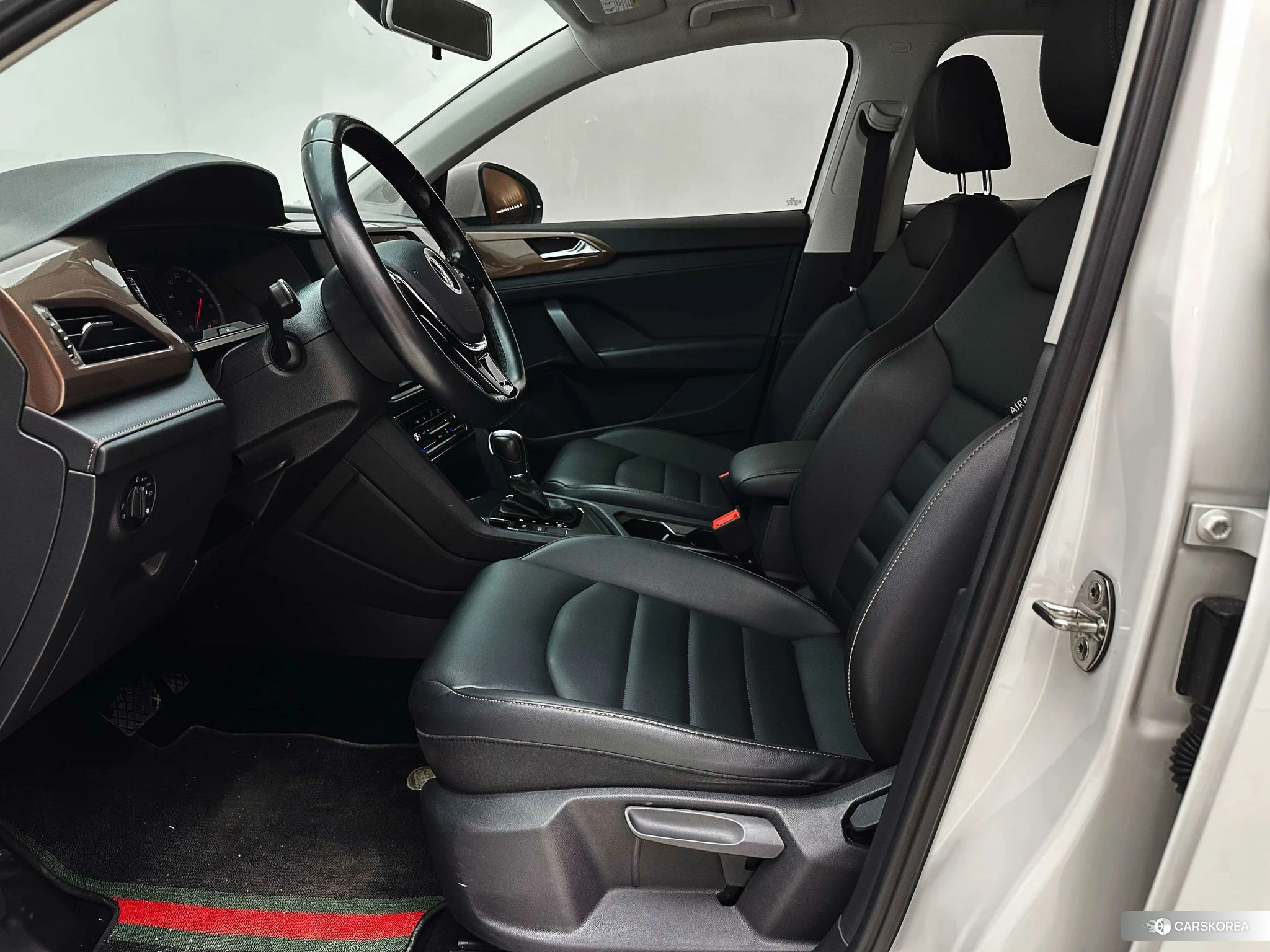 Volkswagen Tharu id 4473500 из Китая 11
