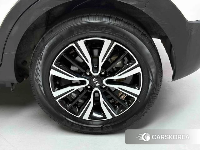 Kia Yi Ran id 4348611 из Китая 11