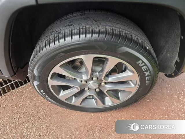 Jeep Grand Cherokee id 3531246 из Кореи 11