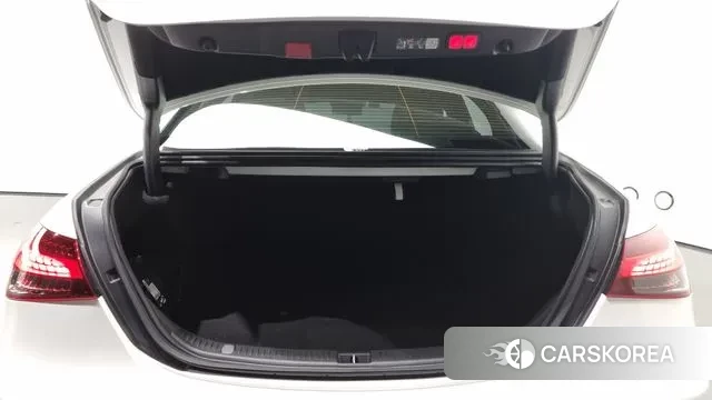 Mercedes-Benz E-Class W213 id 3168601 из Кореи 11