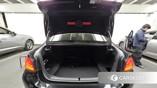 BMW 5 Series (G30) id 3622325 из Кореи 11