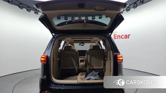 Kia The New Carnival id 3526397 из Кореи 11