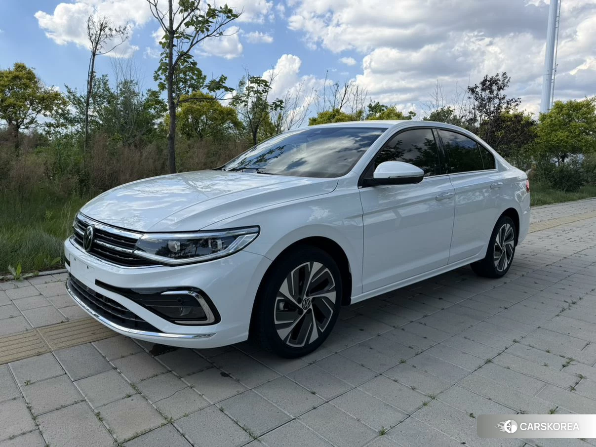Volkswagen Bora id 4487131 из Китая 11