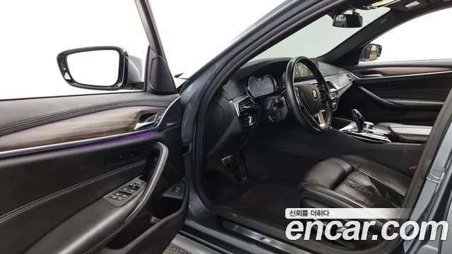 BMW 5 Series (G30) id 2612285 из Кореи 11