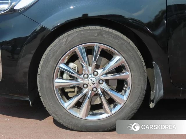 Kia The New Carnival id 4672511 из Кореи 11