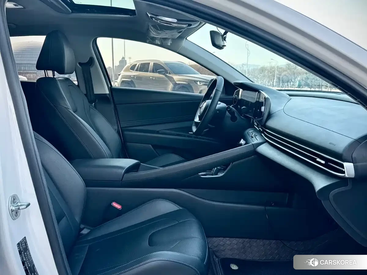 Hyundai Elantra id 4674296 из Китая 12