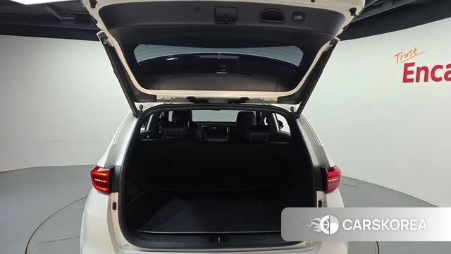 Kia Sportage The Bold id 3879329 из Кореи 11