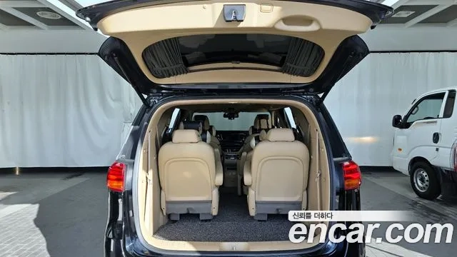 Kia The New Carnival id 2951864 из Кореи 11