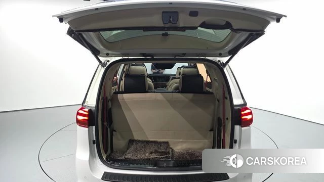Kia The New Carnival id 4907300 из Кореи 11