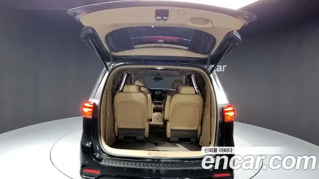 Kia The New Carnival id 2665649 из Кореи 11