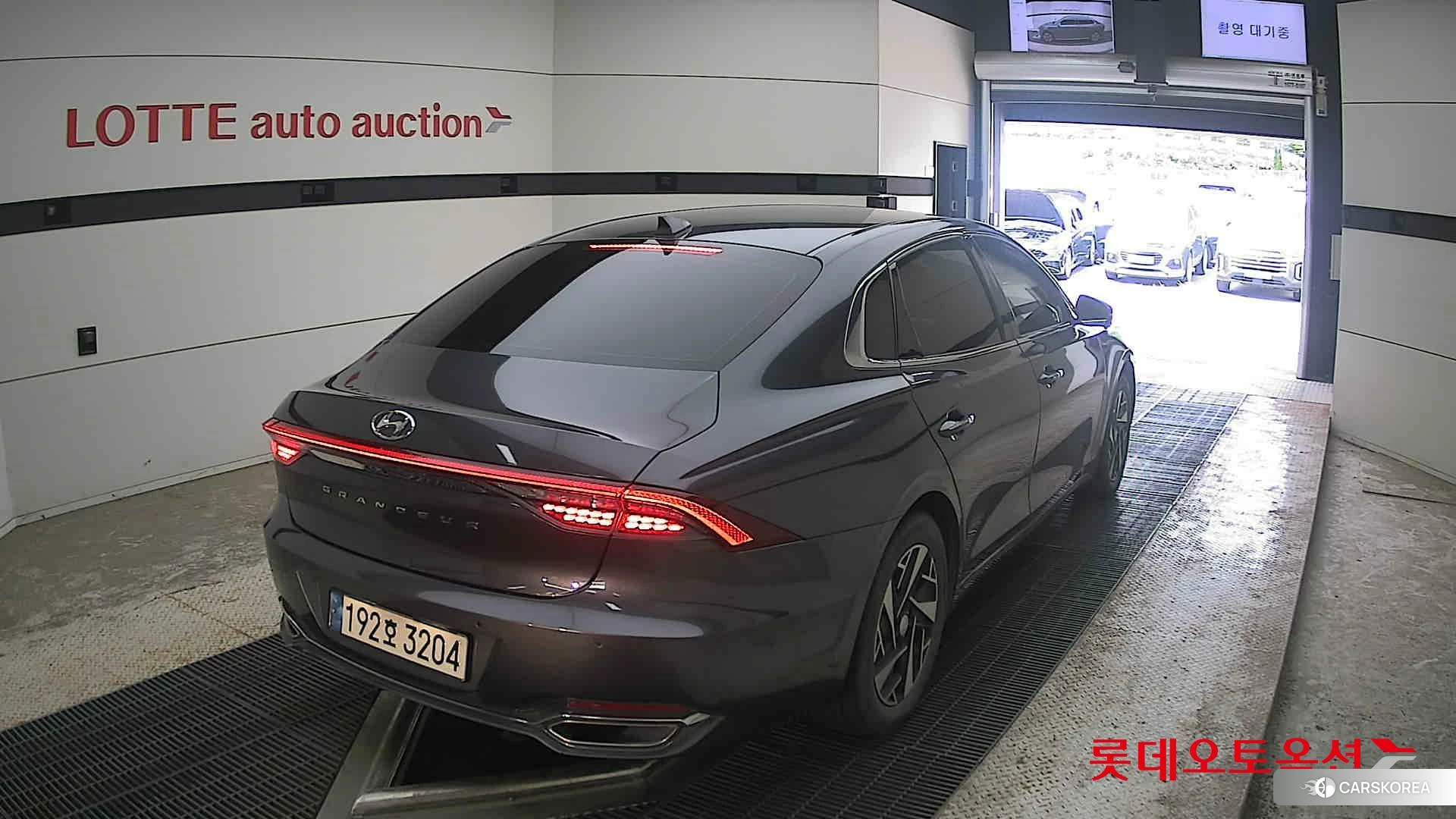 Hyundai Grandeur Hybrid id 4504382 из Кореи 11