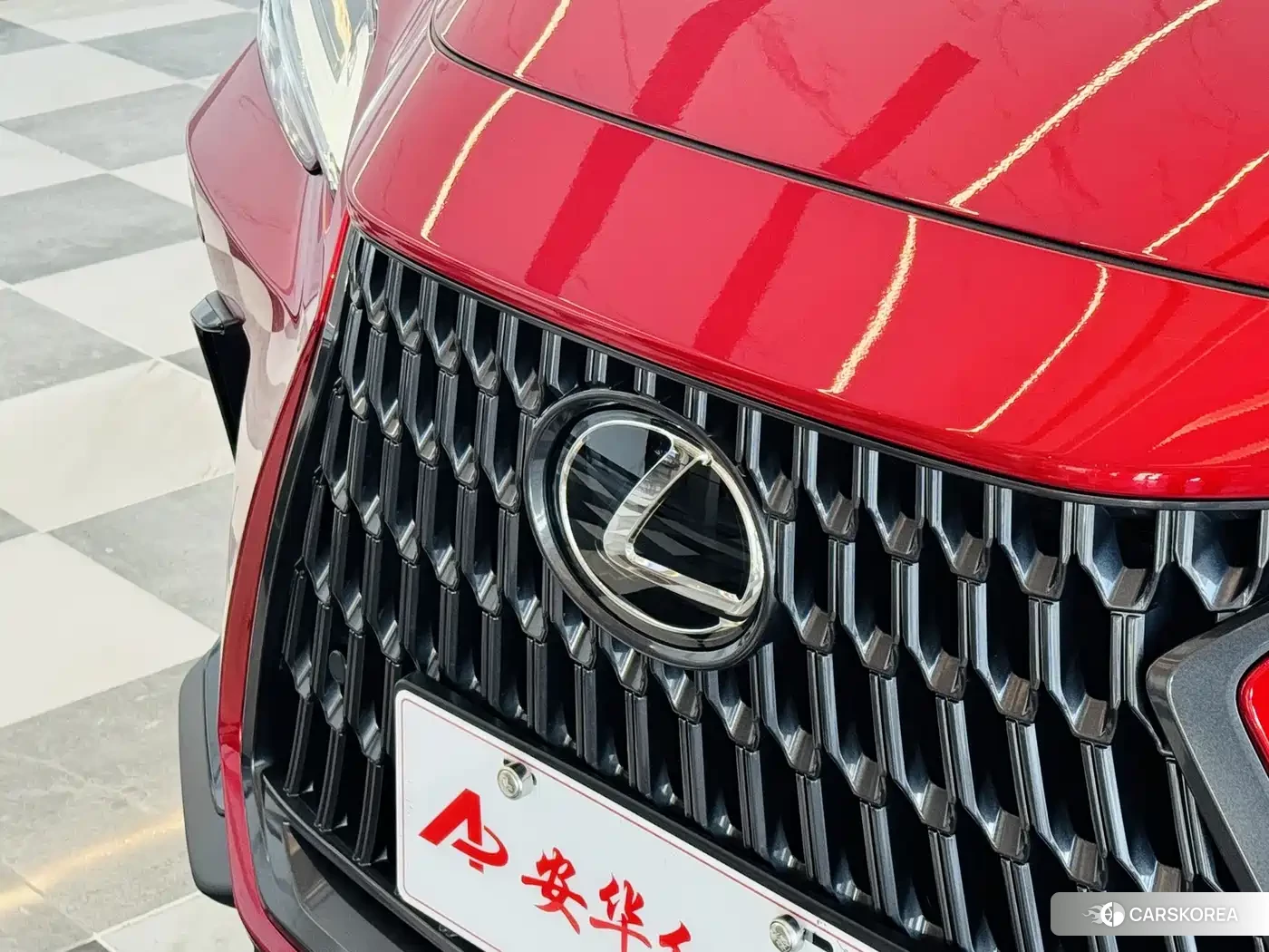 Lexus NX id 4546059 из Китая 11
