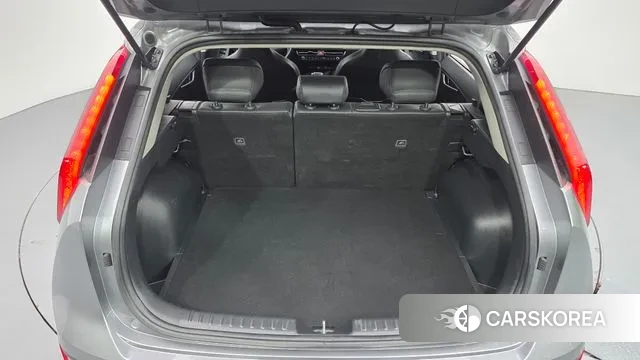 Kia Di Ol Nu Niro id 3416099 из Кореи 11