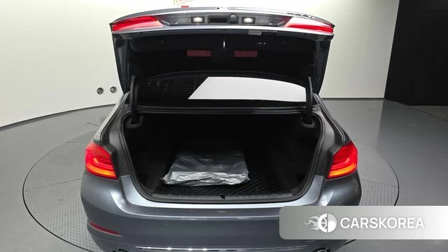 BMW 5 Series (G30) id 4662938 из Кореи 11