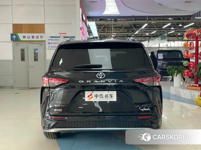 Toyota Grevia id 4276008 из Китая 11