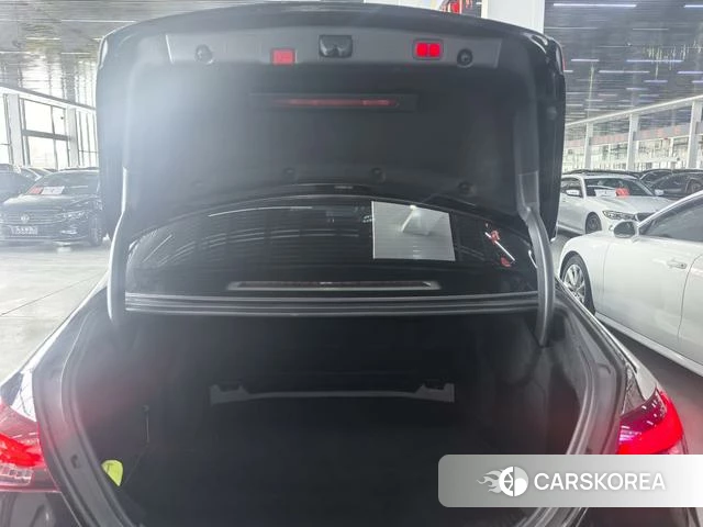 Mercedes-Benz E-class id 4263739 из Китая 11