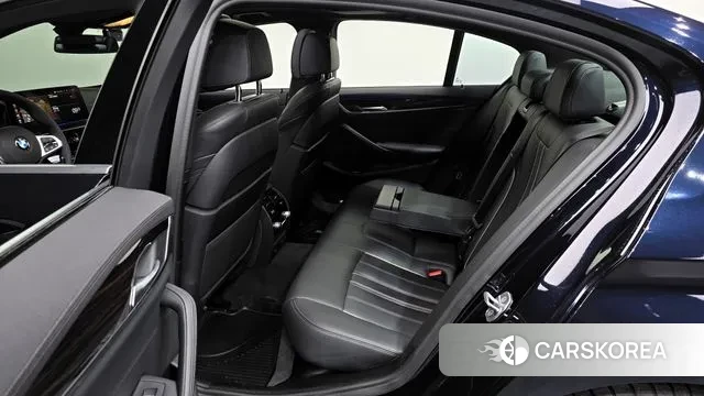 BMW 5 Series (G30) id 3012744 из Кореи 11