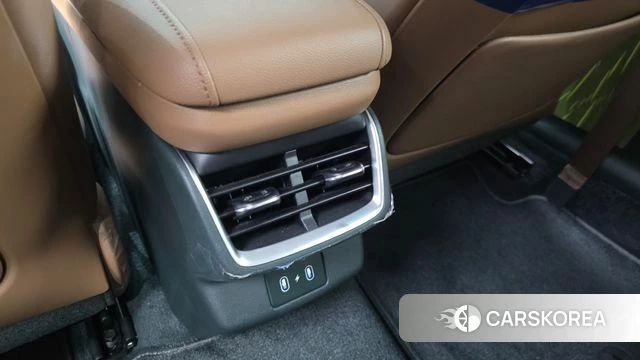 Hyundai Grandeur Hybrid (GN7) id 4480377 из Кореи 11