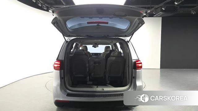 Kia The New Carnival id 4759638 из Кореи 11