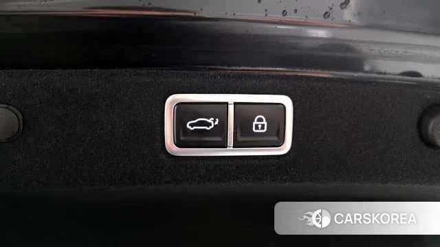 Hyundai Grandeur (GN7) id 3523516 из Кореи 11