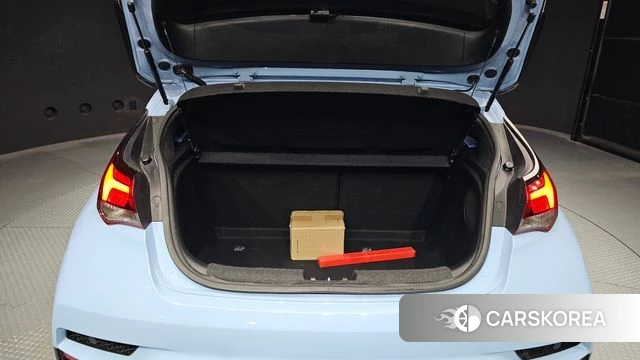 Hyundai Veloster (JS) id 3814179 из Кореи 11