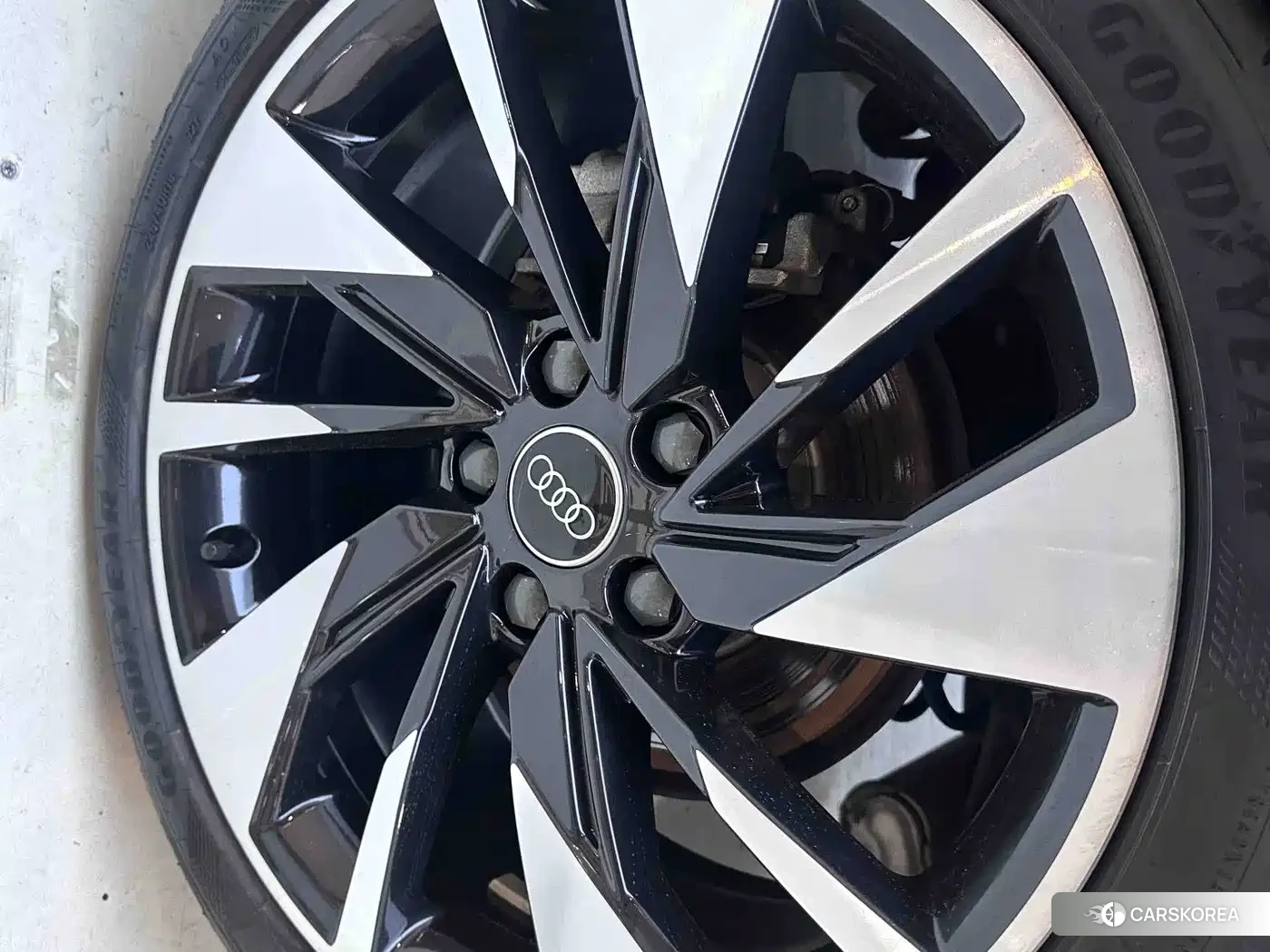 Audi A3 id 4653957 из Китая 11