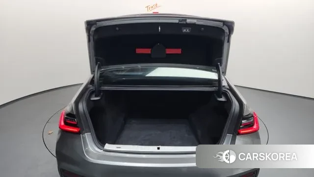 BMW 7 Series (G11) id 3519778 из Кореи 11