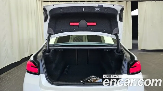 BMW 5 Series (G30) id 2812603 из Кореи 11