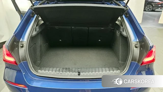 BMW 1 Series (F40) id 3012676 из Кореи 11