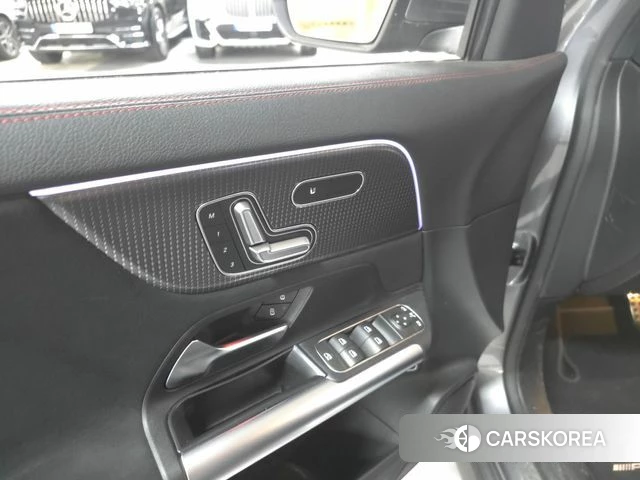 Mercedes-Benz EQA H243 id 3883077 из Кореи 11