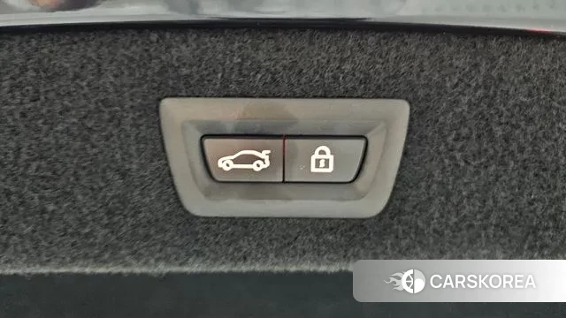 BMW 8 Series (G15) id 3406799 из Кореи 11