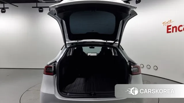 Tesla Model Y id 3219199 из Кореи 11