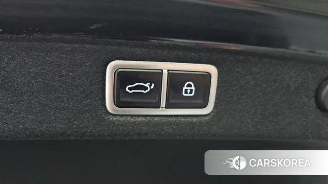 Hyundai Grandeur (GN7) id 3758453 из Кореи 11