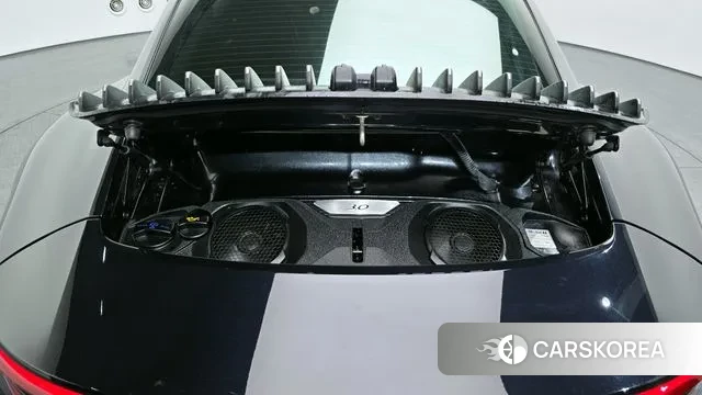 Porsche 911(992) id 3727810 из Кореи 11