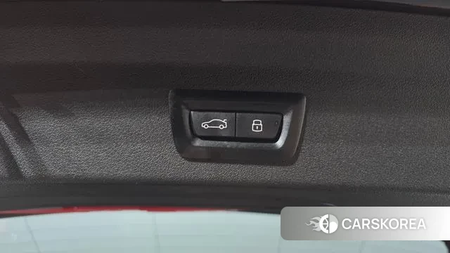 BMW 1 Series (F40) id 3241310 из Кореи 11