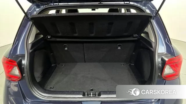 Hyundai Venue id 3493275 из Кореи 11