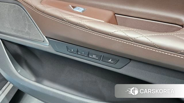 BMW 7 Series (G11) id 4355994 из Кореи 11