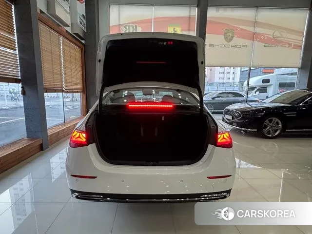 Mercedes-Benz E-Class W214 id 3486866 из Кореи 11