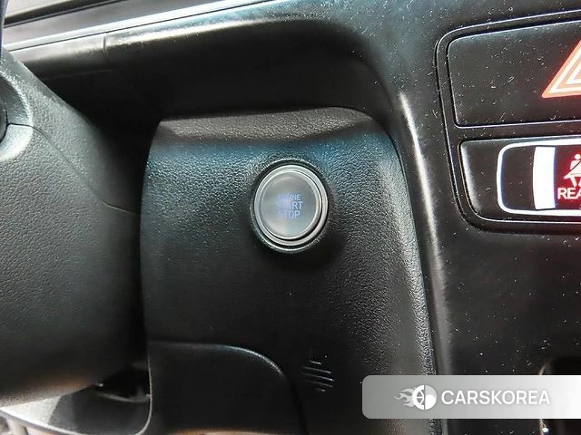 Hyundai Staria id 4262673 из Кореи 11