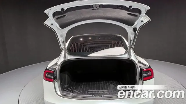 Tesla Model 3 id 2912354 из Кореи 11