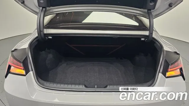 Hyundai Avante (CN7) id 2801156 из Кореи 11