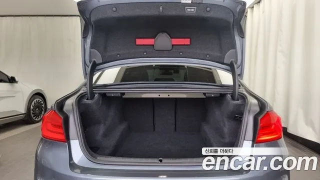 BMW 5 Series (G30) id 2881971 из Кореи 11